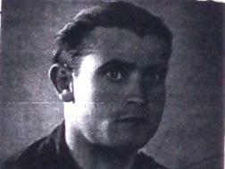 Miguel Pereda Pelayo con el uniforme de aviador