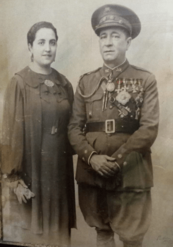 DEL ROSAL Y CONSUELO