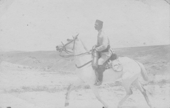 FOTO DEL ROSAL A CABALLO