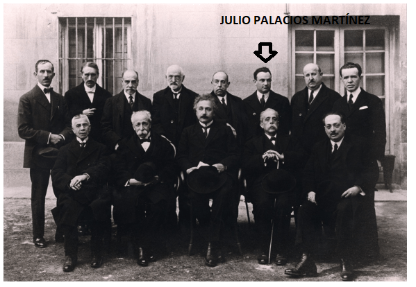 Julio Palacios con Einstein Ok